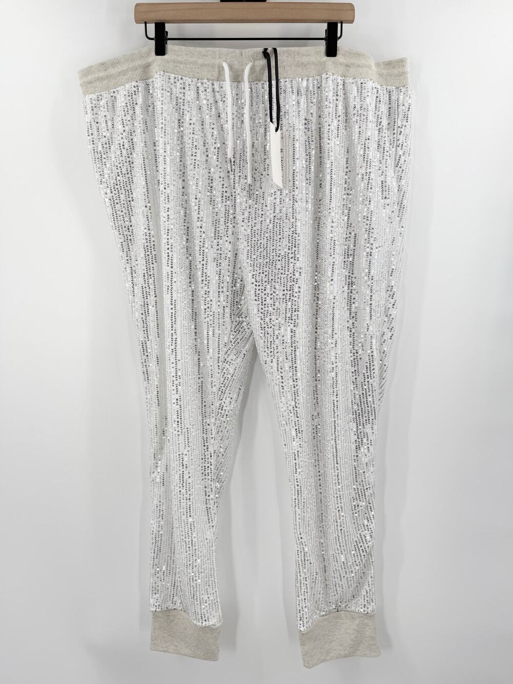 Nikki Lund Joggers Women's 3X NWT Drawstring Knit Sequin White/Silver Plus Curvy